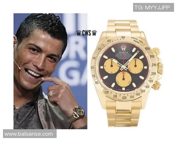 足球明星右手佩戴手表展现时尚魅力与运动精神的完美结合