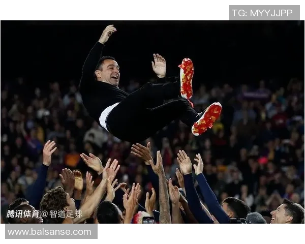 足球明星因特效失控自吓一跳引发网络热议与粉丝关注 足球明星因特效失控自吓一跳引发网络热议与粉丝关注