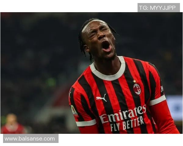 足球明星因伤病提前退赛引发球迷热议与职业生涯未来的深思