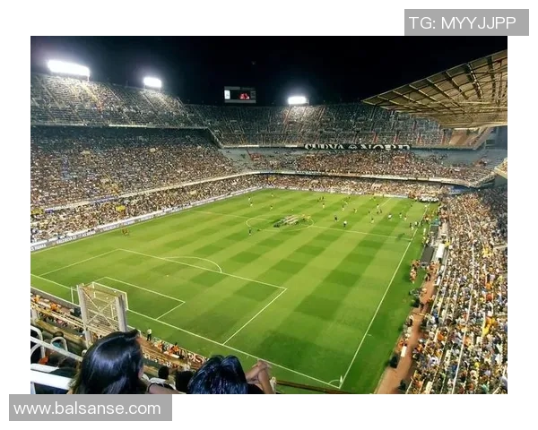 足球明星圣子揭晓他在绿茵场上的传奇故事与成就分析 足球明星圣子揭晓他在绿茵场上的传奇故事与成就分析