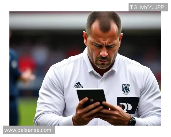 足球明星如何通过科学训练塑造完美身材的秘诀与方法探讨