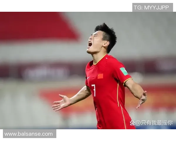 足球明星庆祝时的经典拍照姿势解析与灵感分享 足球明星庆祝时的经典拍照姿势解析与灵感分享