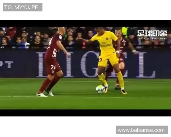 足球明星怒斥对手瞬间曝光引发热议场面震撼全场