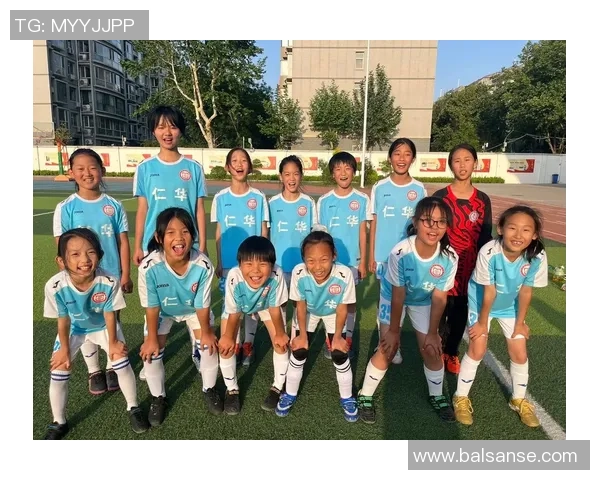 足球明星热议女足表现精彩视频分享与分析