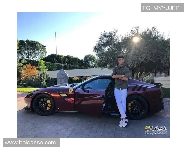 足球明星的日常生活点滴与精彩瞬间分享图文合集